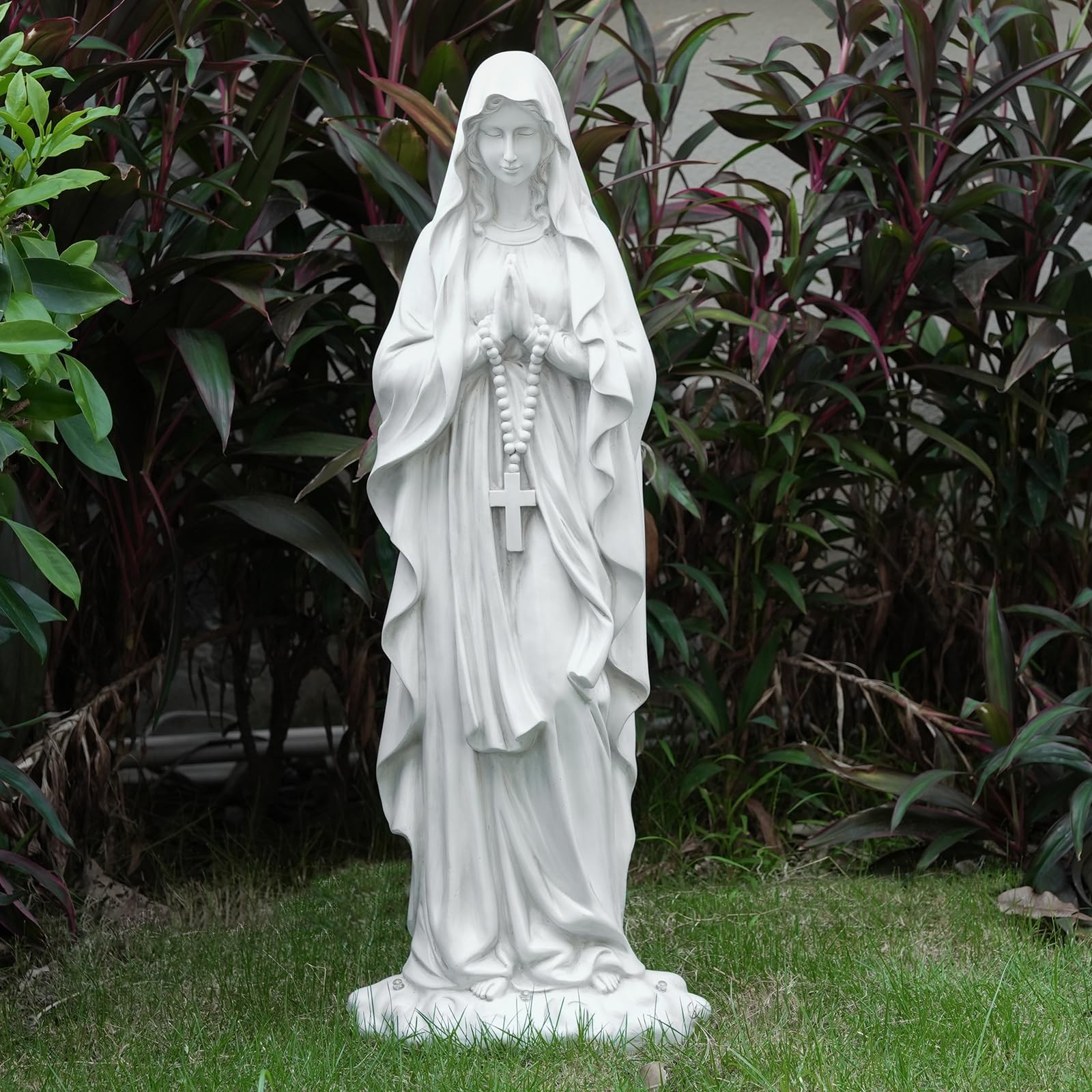 VChymm 31.49 Inch Virgin Mary Praying Statue for Outdoor Garden Religious Decor