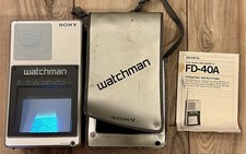 Sony FD-40A Watchman UHF VHF Black White TV  Carry Case Strap Vintage 80s