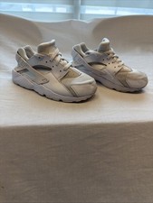 Nike Air Huarache Little Kids 2Y White/White Sneaker