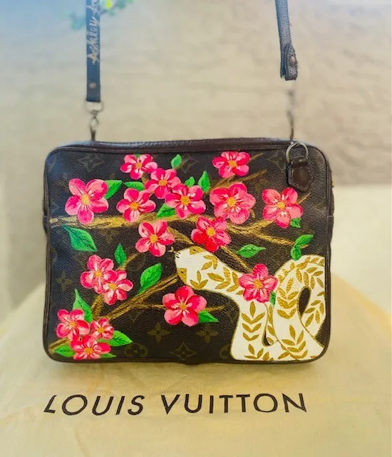 Authentic Louis Vuitton Monogram Crossbody Hand Painted Flowers & Snake  #E8729
