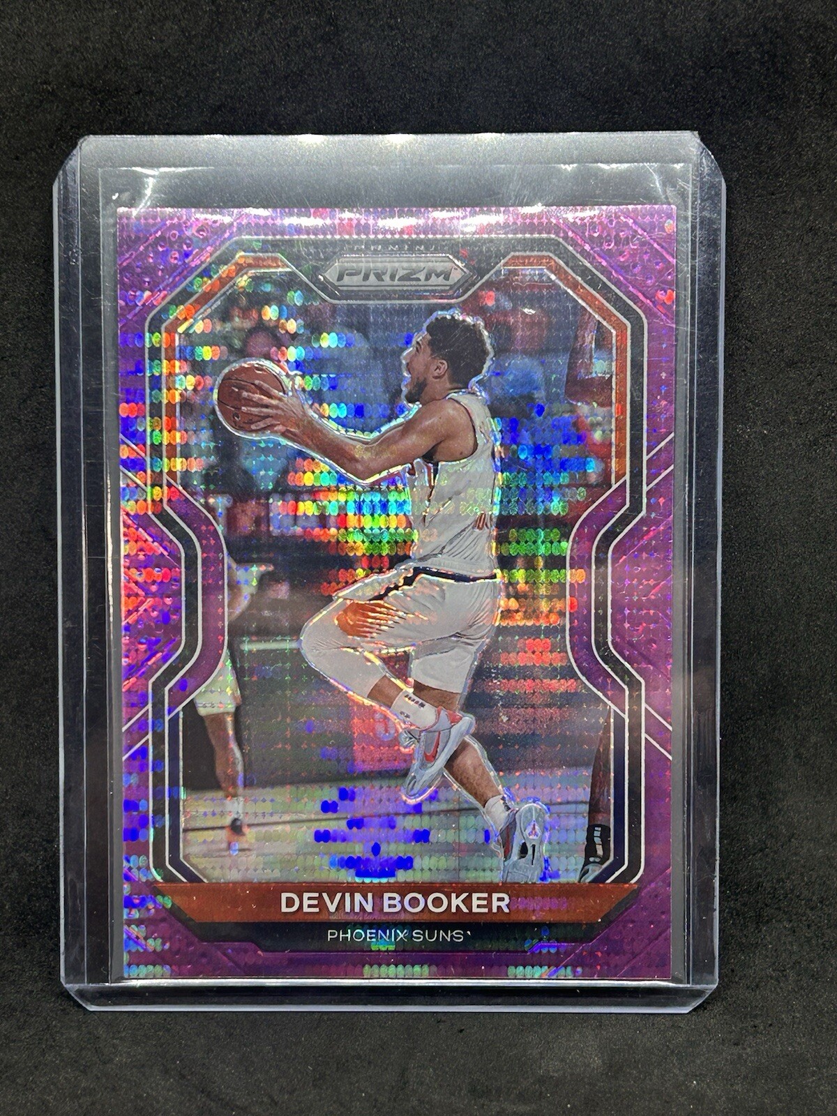 2020-21 Panini Prizm Purple Pulsar Prizms Devin Booker/35 Phoenix Suns #214 B6