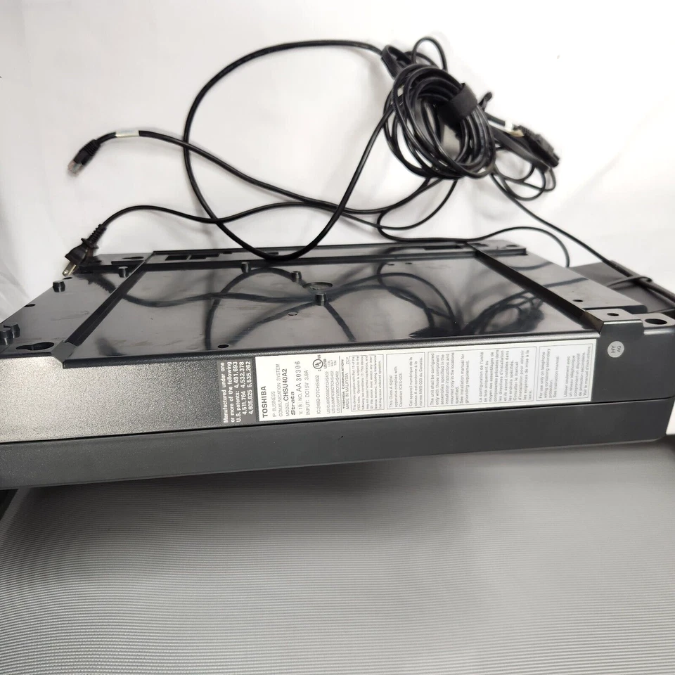 Toshiba Strata CHSU40A2 IP Business Communication System - Image 4 of 4