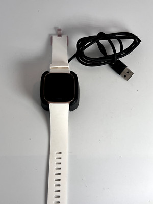 Fitbit Versa Smart Watch Bluetooth Fitness Tracker Rose Gold (FB504) For  Parts