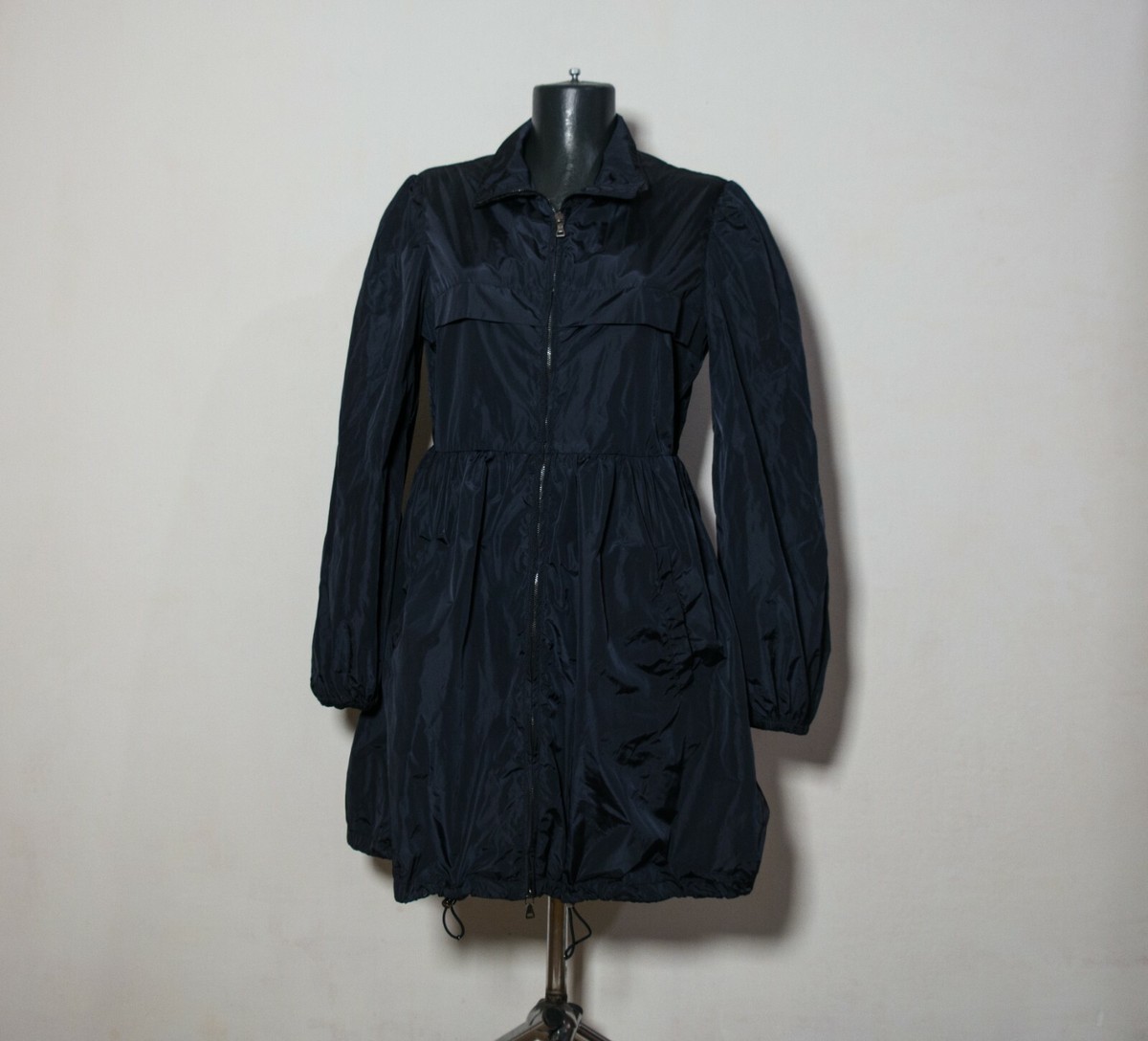 ジャケット・アウター Prada Archive Nylon Long Coat Prada women nylon trench rain coat nylon logo 42sz | eBay