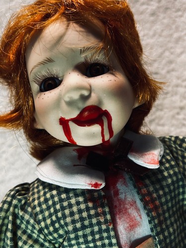 Haunted Doll Store - Maßanfertigung, Halloween, gruselige Puppen - Sie wählen - Bild 556 von 976