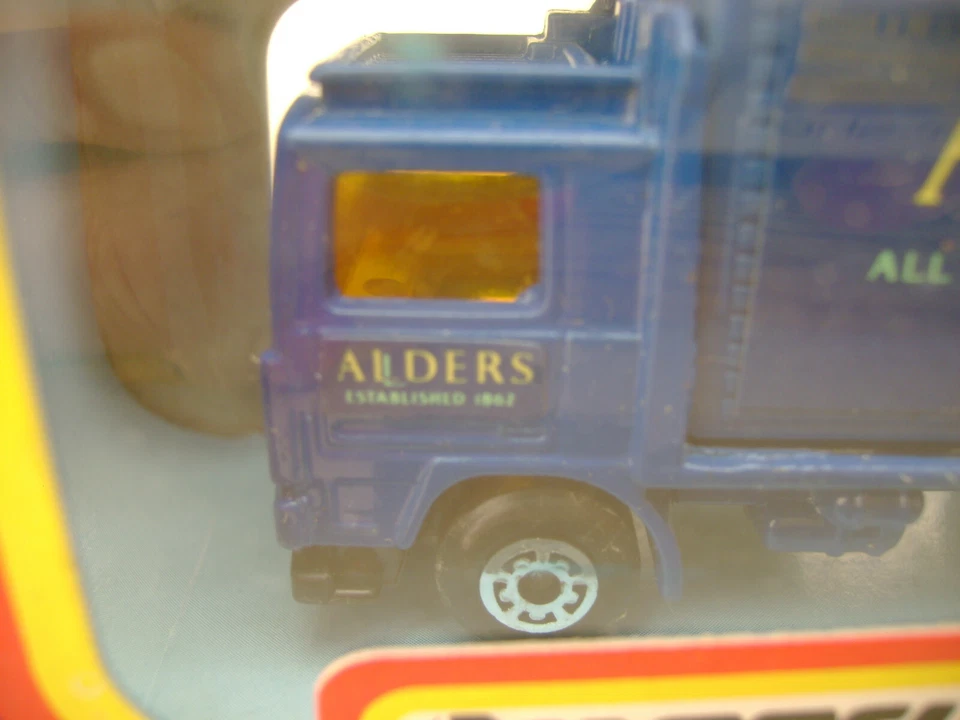 1987 MATCHBOX SUPERFAST MB20 ALLDERS VOLVO CONTAINER TRUCK NEW IN BOX - Image 4 of 4