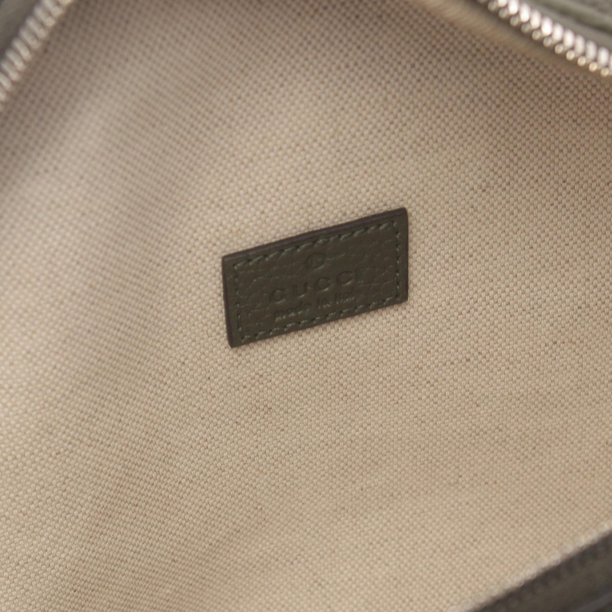 GUCCI GG emboss Waist bum zip bag 645093 leather Khaki Used GUCCI GG emboss Waist bum zip bag 645093 leather Khaki Used