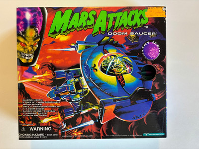 1996 MARS ATTACKS Doom Saucer SEALED IN BOX Gorgeous Example TIM BURTON