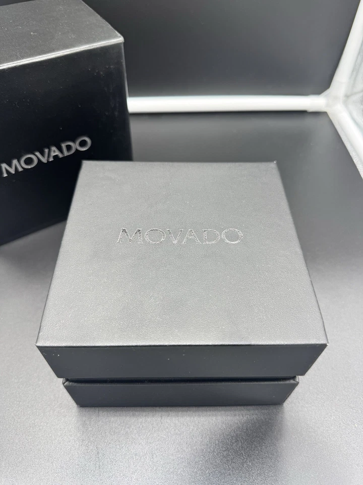 Caja de reloj Movado negra cajas interiores y exteriores vacías Foto 2 de 3