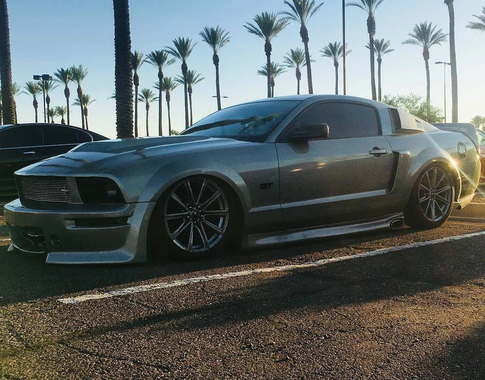 Kits de carrocería KBD estilo Eleanor alerón trasero de uretano para Ford Mustang 05-09 Foto 4 de 4