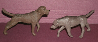 Two 1/24 Scale Retriever Dog Basic Plastic K9 Animal Figures (2.5'') New-Ray Toys