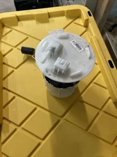 2010 CAMARO SS OEM FUEL PUMP W/ HANGER HOUSING 