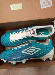 umbro velocita boots