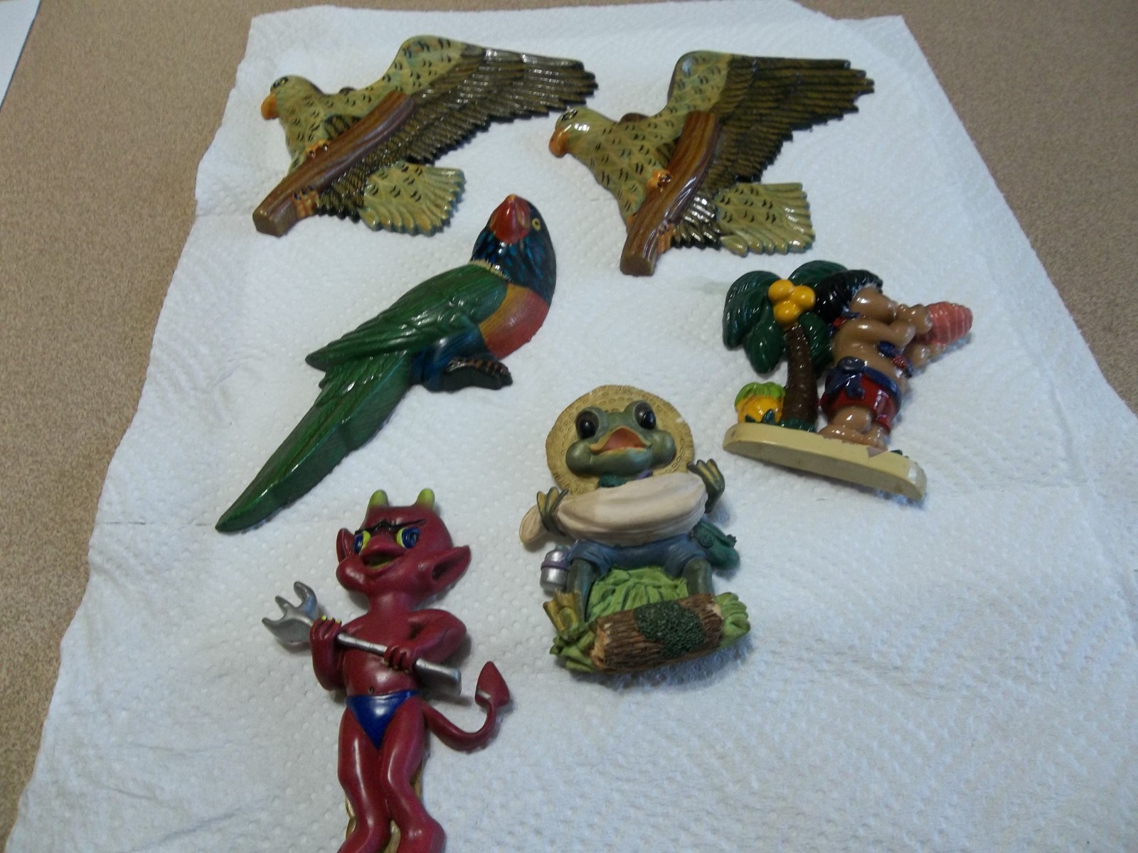(6) Vintage Birds, frog, devil, Hawaiian boy  fridge magnets