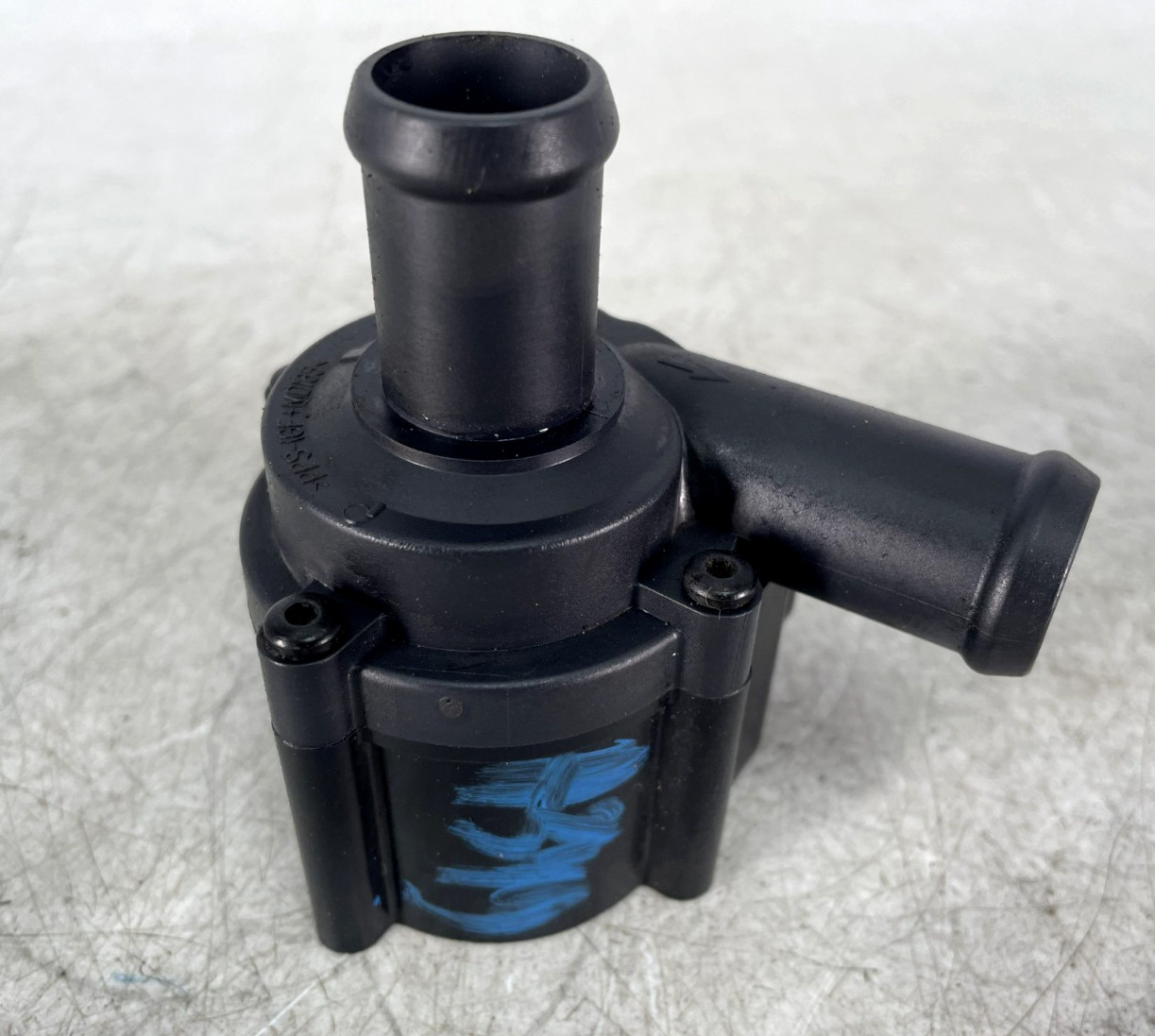 ✅ 2012-2018 OEM Bentley Continental GT Additional Auxiliary Coolant Water Pump