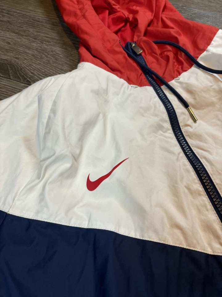 De Colección Y2K Para Hombres Nike Ropa Deportiva Cortavientos Chaqueta Rompevientos Roja Blanca Azul EE. UU. Grande Foto 3 de 4