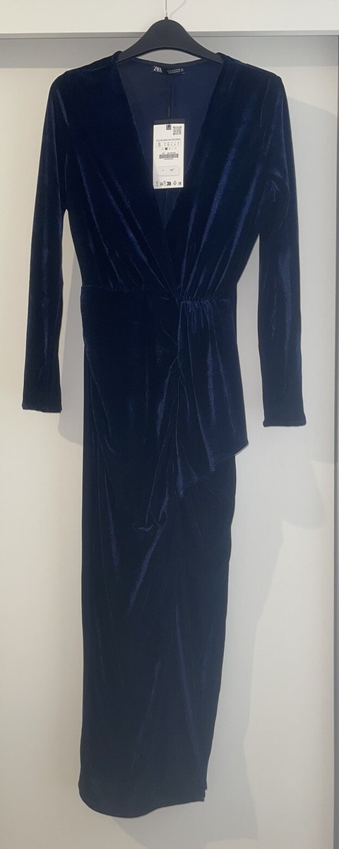 velvet blue dress zara ZW COLLECTION VELVET MIDI DRESS Navy ZARA New Zealand Zara - Velvet Camisole Dress