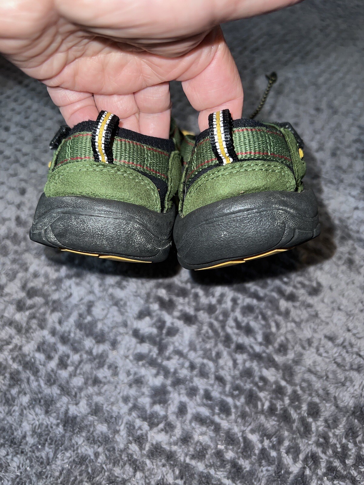 KEEN Sandali Impermeabili Ragazzo Verde Oliva Tg 12