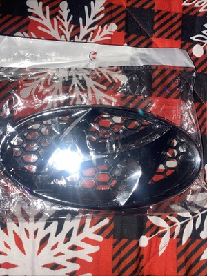#ad Hyundai Silver Emblem For Car Never Opened Package Should Fit Any Hyundai $6.00