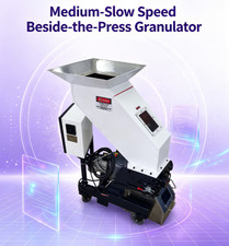 Extruder Side Plastic Granulator 6MM Screen 220V Industrial Plastic Shredder