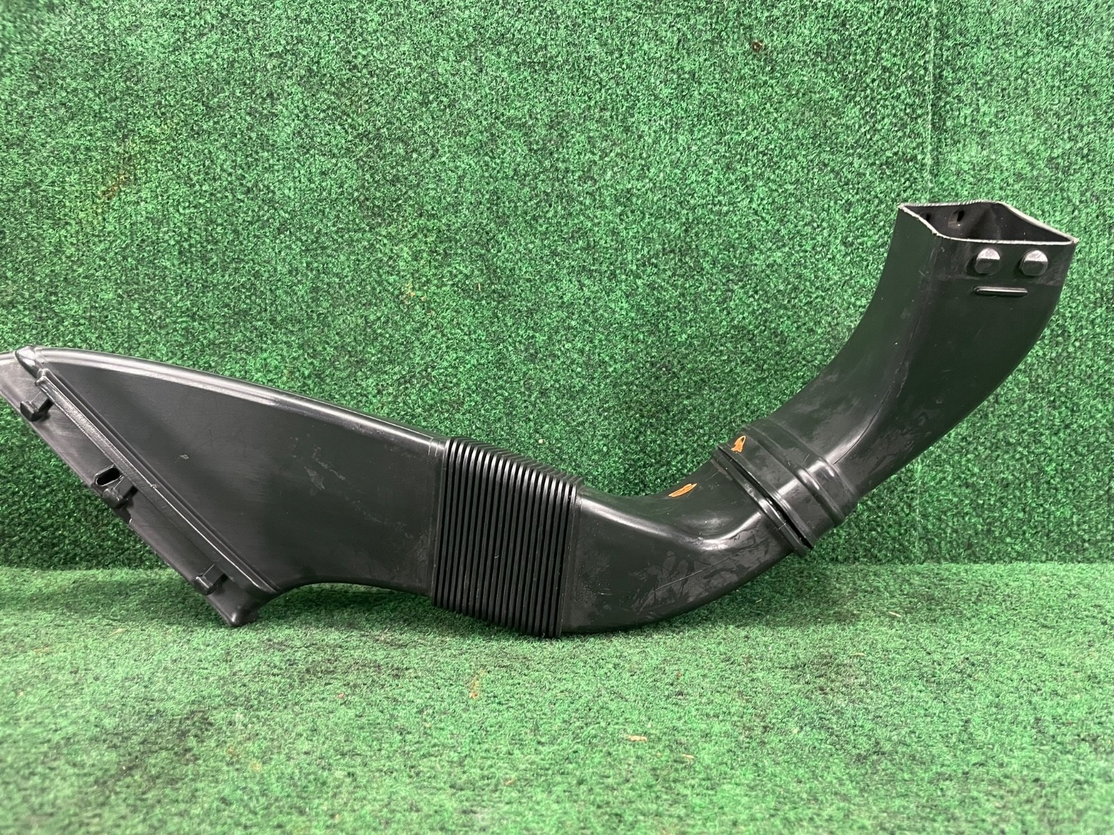 Bentley Continental GT 2003-2010 RIGHT Intake hose