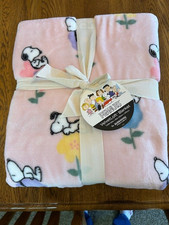 Peanuts Snoopy Berkshire TWIN Blanket Pink Sp...
