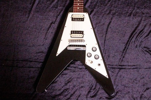 Used Gibson / Flying V '67 Mod Ebony 01151472 3.2Kg Consignment Toniq Yokohama - Picture 6 of 9