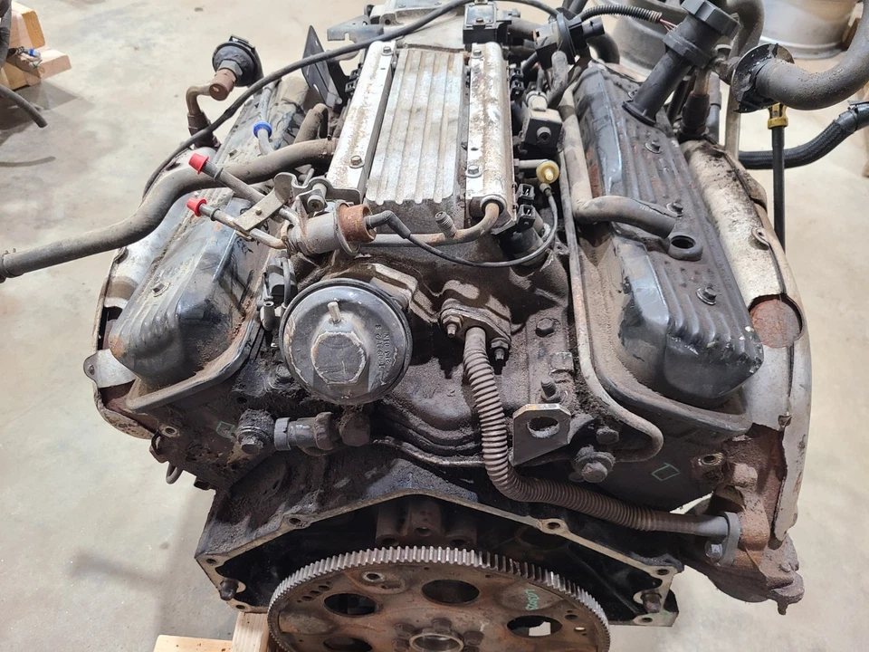 1996 Buick Roadmaster LT1 5.7 Engine for rebuild or parts Foto 3 de 4