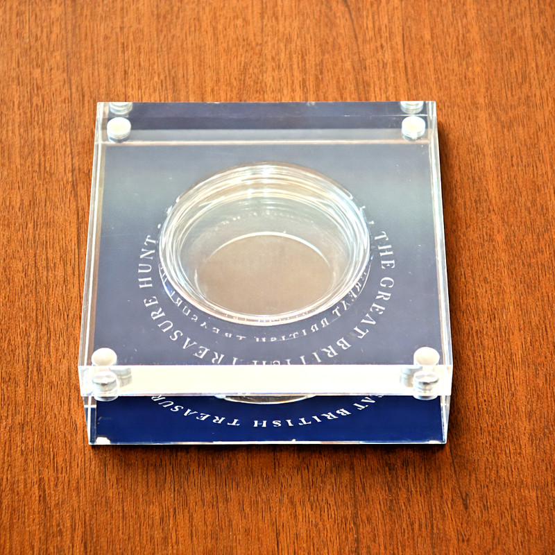 2026 GB ROYAL MINT THE PENNY DROPS ACRYLIC MAGNETIC BOX AND CAPSULE - NO COIN
