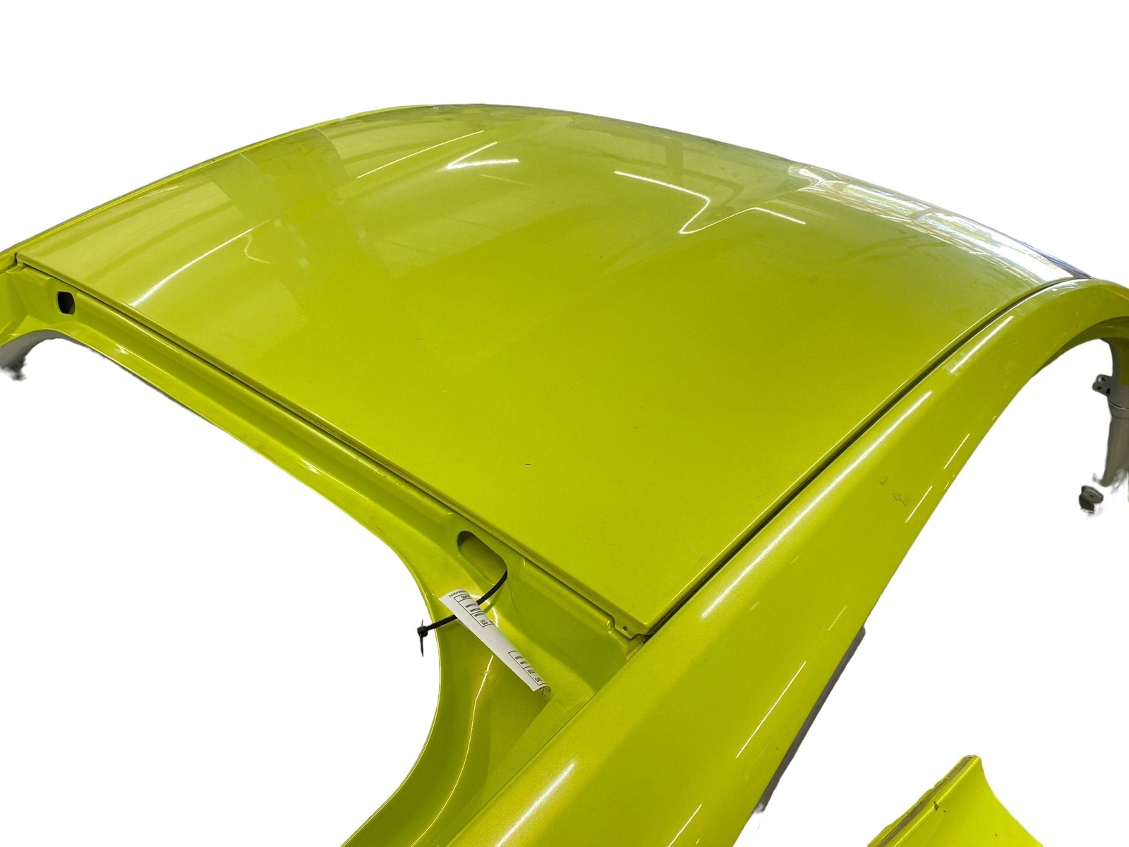 2019-2023 ASTON MARTIN VANTAGE COUPE ROOF PANEL LIME ESSENSE *STRUCTURE CUT* OEM
