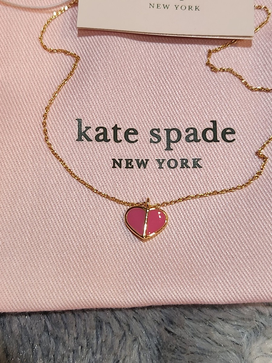 【HYERES LOR】23SS★ H Heart Spade BR Enamel Necklace Kate Spade Heritage Heart Rococo Pink Pendant Necklace NWT