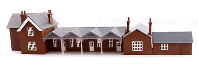 Gaugemaster GMKD1000 - Town Station N Gauge 283mm x 79mm x 70mm Plastic Kit T48
