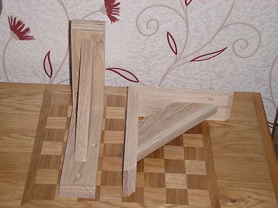 215 x 255 mm Paar Massivholz (Eiche) Galgen Holz Regalträgerwinkel 