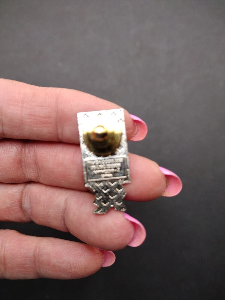 London 2012 Olympics BMX Pictogram Official Commemorative Pin - Image 3 of 4