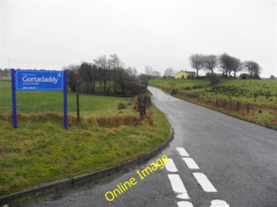Foto 6x4 Annäherung an Gortacladdy Drumshanbo\/H7378 Richtung Südosten fr c2014