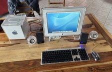 Apple Power Mac G4 Cube With 1000+ Songs On iTunes