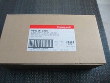 Honeywell V5011N1065 Pneumatic Valve NEW!