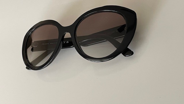 PRADA Sunglasses SPR01Y 1AB-0A7 140 2N Black Frame 54-19Brown