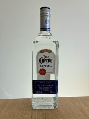 Jose Cuervo Tequila Especial 35% Vol.  0,7l