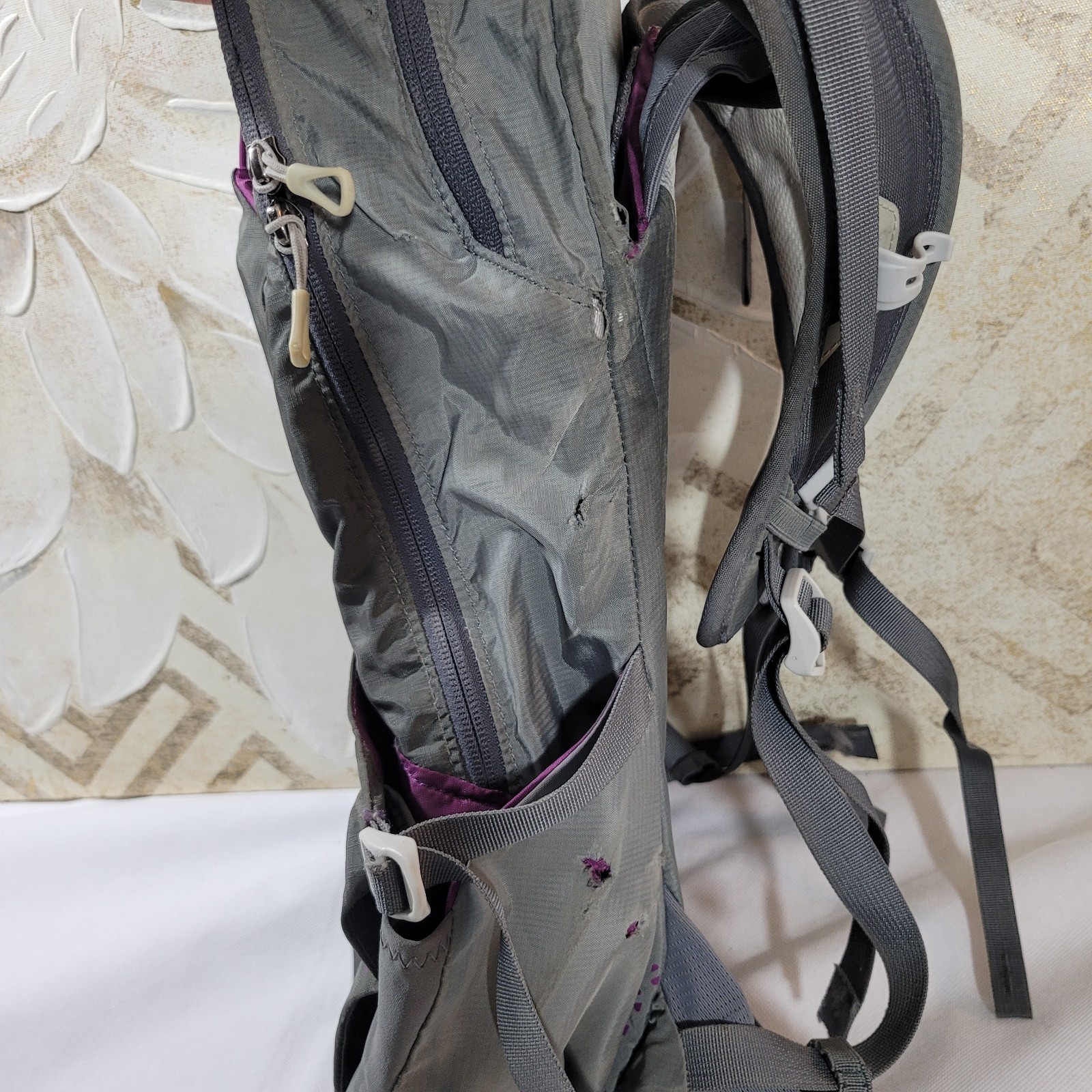 Gregory Maya 22 Backpack Sm Gray Purple BioSync Lightweight Adjustable Day Sack