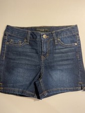 Celebrity pink Girls Sz 10 Soft Dark Denim shorts new with out tag