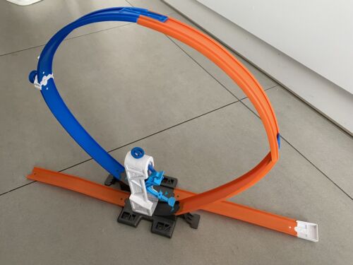 Pista cruscotto Hot Wheels Loop