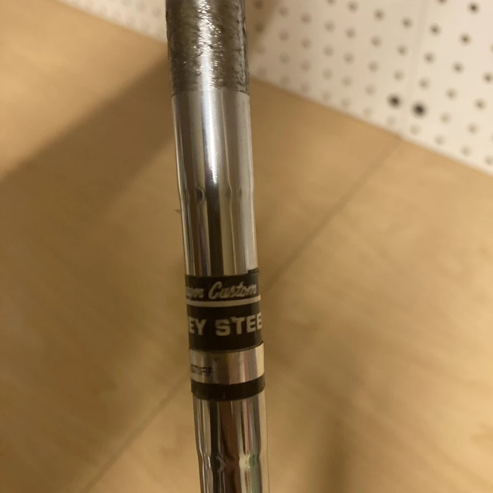 Empuñadura Victory para palo de golf MacGregor Tourney de colección 4 madera derecha Foto 4 de 4