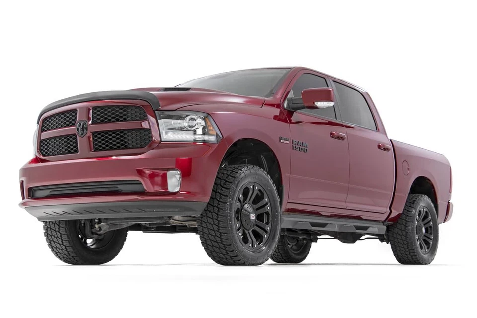 Rough Country 3" Lift Kit N3 Struts for 12-18 Ram 1500, 19-24 1500 Classic 4WD Foto 2 de 4