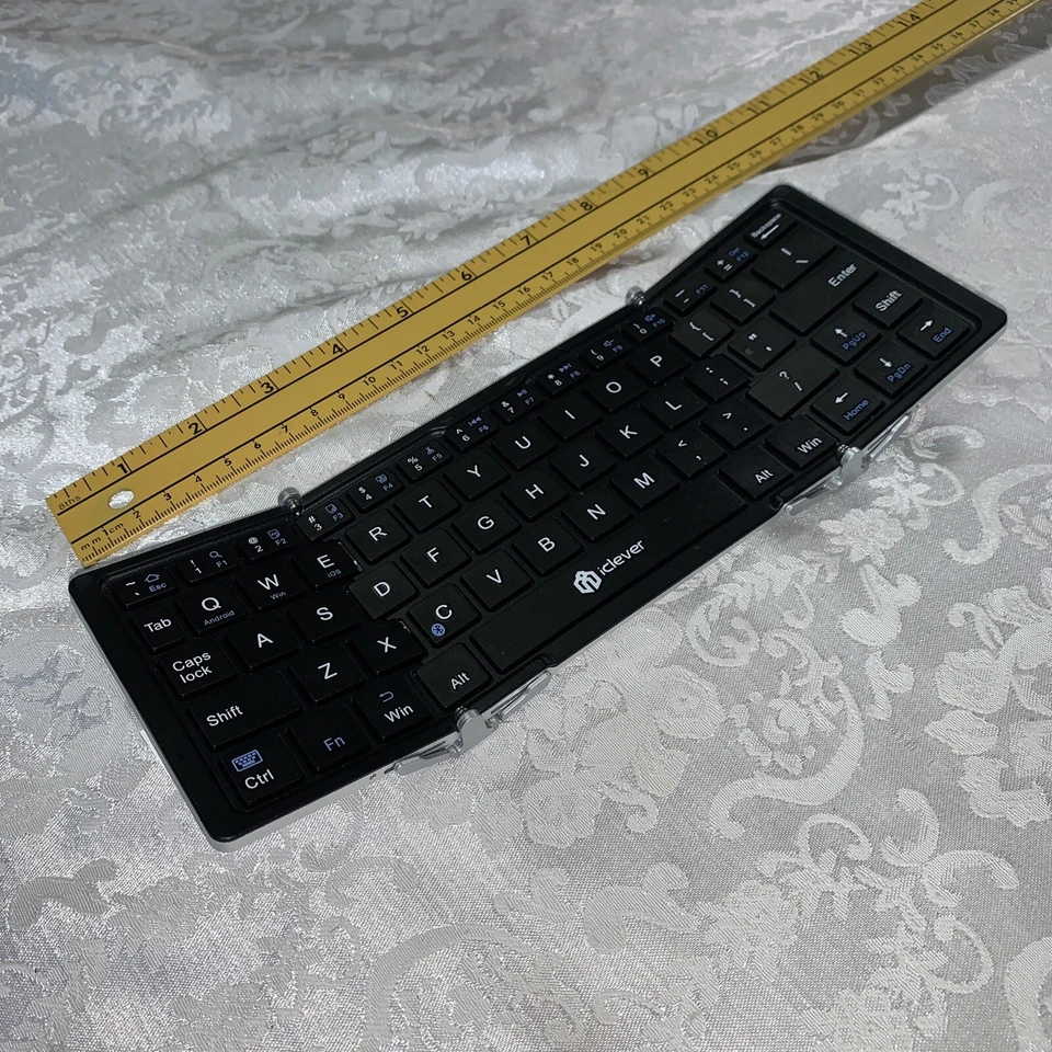 iClever Ultra Slim Mini Bluetooth Wireless Folding Aluminum Keyboard IC-BK03 - Image 4 of 4
