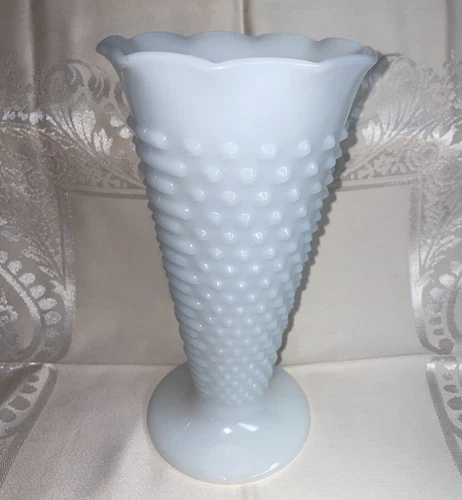 Vtg Anchor Hocking White Milk Glass Vase 9" High 5" diam Ruffle Hobnail Trumpet