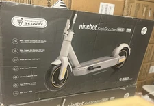 Segway Ninebot Max G30LP Electric Scooter 18.6MPH Max Speed 25-Mile（excllent）