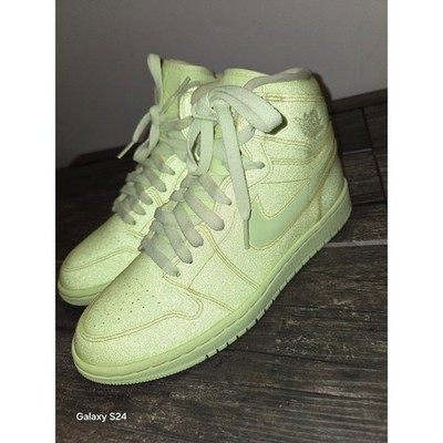 Nike Air Jordan 1 Retro High PRM Baremy Bolt Womens Size 7.5   A-3