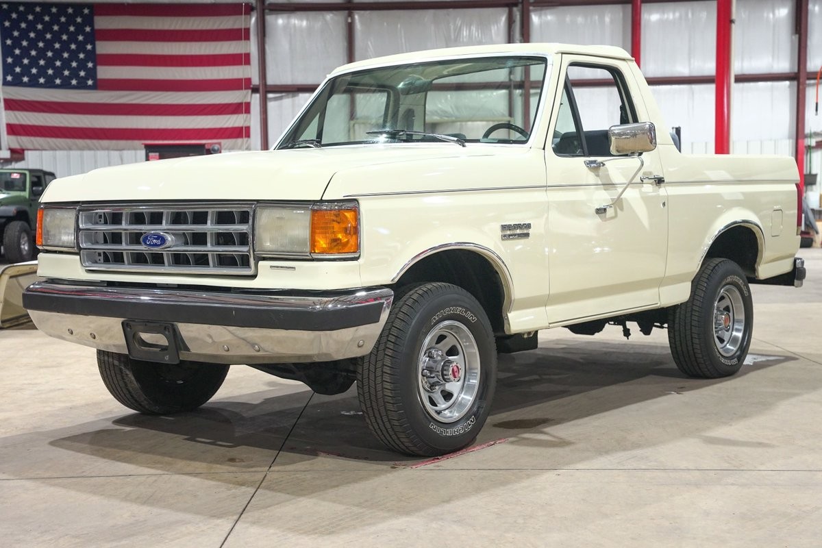 1990 Ford Bronco for sale in Grand Rapids Michigan