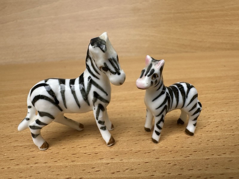 2 Vintage Bone China Miniature Figurines ZEBRAS HORSE  Artmark Ceramic Japan
